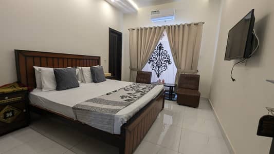 Fully Furnished Comfortable Room for Rent in Guest House (G-13/1 Islamabad)