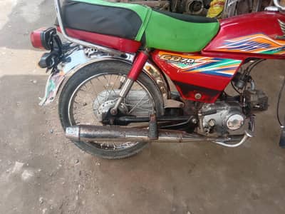 urgent sale complete file sealed engine body myn Thora bohat kaam ha