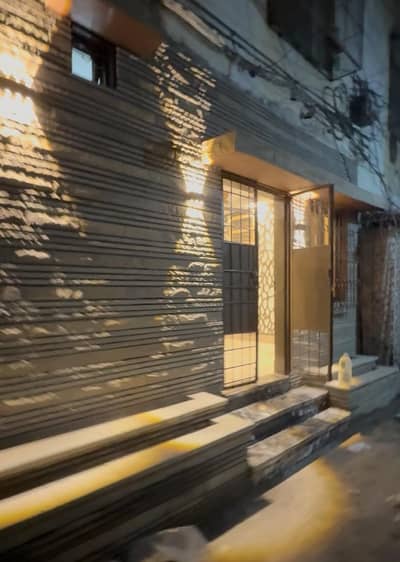 Premium Prime Location 81 Square Yards Flat Is Available For sale In Karachi