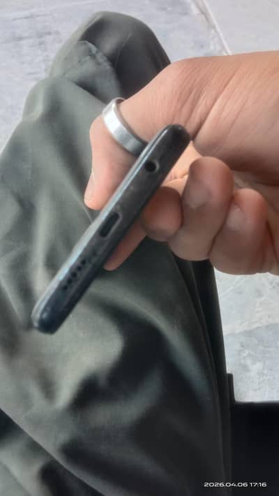 Xiaomi Poco x3 NFC 8gb. 128 official PTA approve 10/8