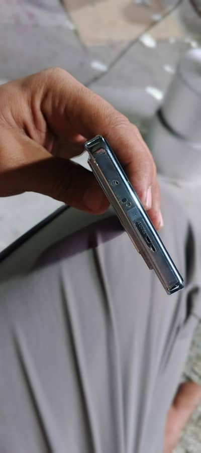 Infnix GT 20 pro Gaming Mobile' phone 120Fps Pubg mobile