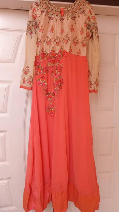 Orange Maxi Size small  7000 Size small  7000