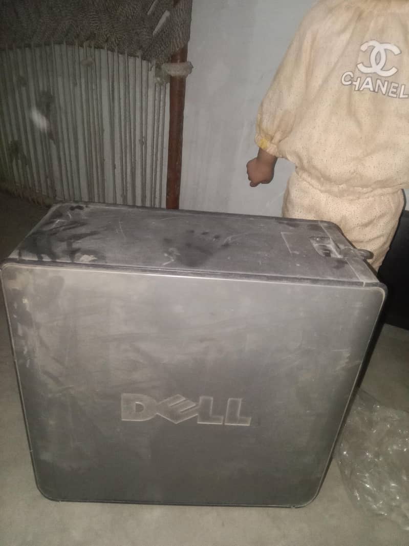 computer Dell 3