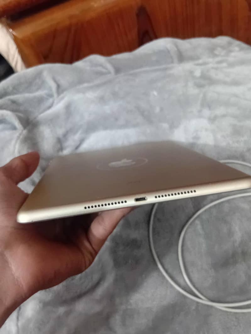 ipad 5th (Generation) 3