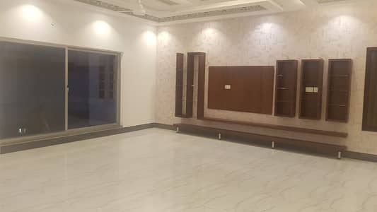 2 Kanal Owner Building Double Storey House Available For Sale In IEP Town Near Defense Road Lahore