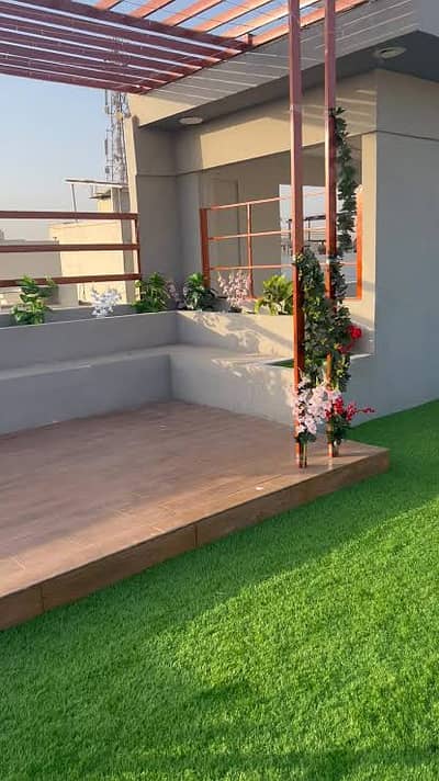 Roof Top 2nd Floor Main Road Facing For Rent