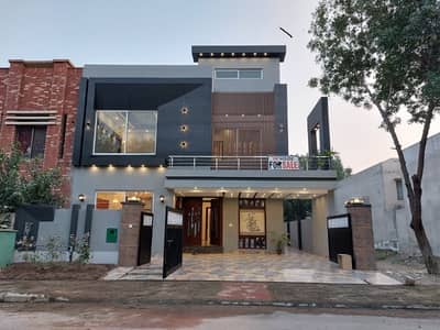 10 MARLA BEAUTIFUL HOUSE FOR RENT IN JANIPER BLOCK SECTOR C BAHRIA TOWN LAHORE