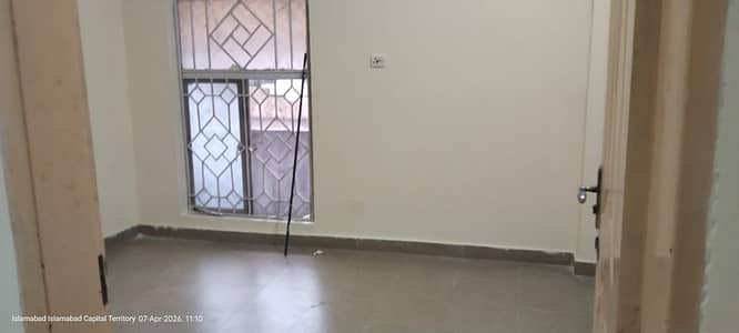 2 rooms flat available for rent in khanna pull sanam chok islamabad