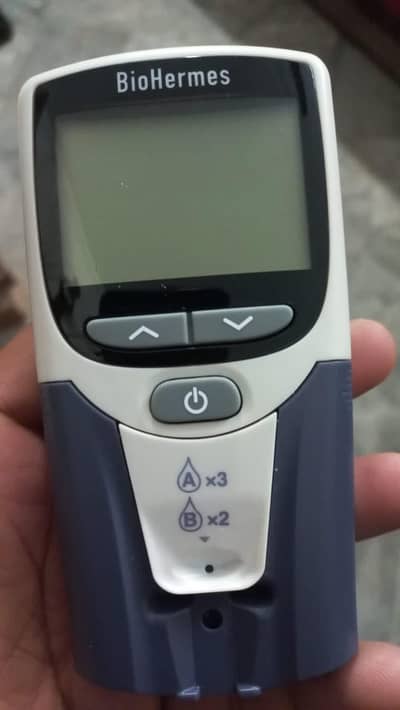 HBA1C METER