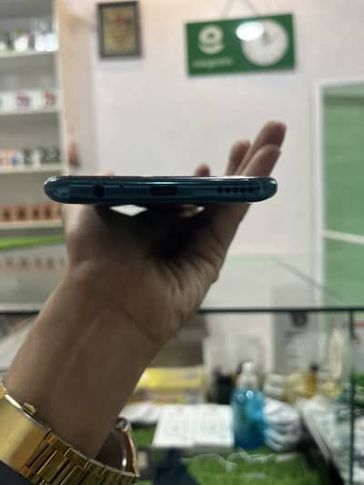 Huwei y9 prime pop up camera only panel change 4/128 10/9 condition