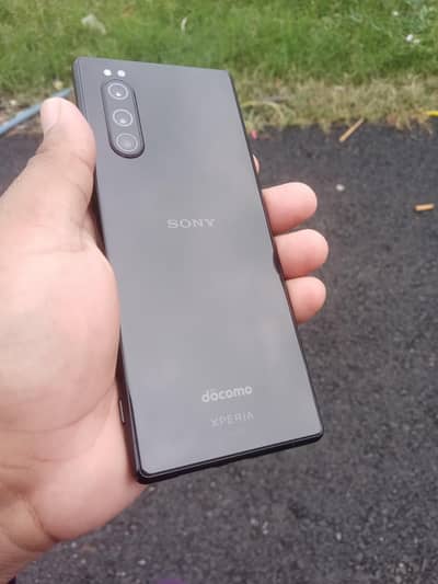 Sony Xperia 5 official Pta