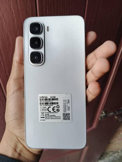 Infinix Hot 60i , panel change ha baki all ok h. 5 months warranty ha