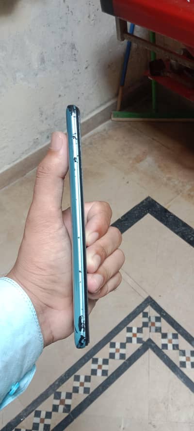 Infinix Hot 11 Play 4gb Ram 64 Gb rom