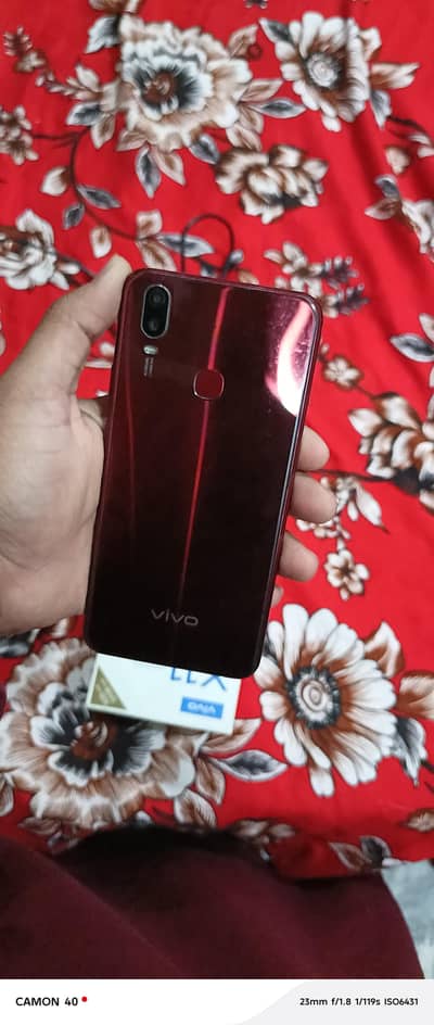 vivo y11