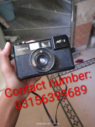 Yashica MF2