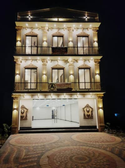 8.5 MARLA BULDING FOR SALE