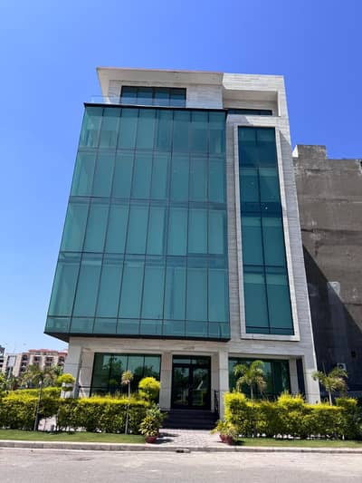 Prime Commercial Office For Rent- Gulberg Greens