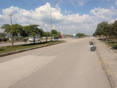 MBRD 100 Feet ROAD 1 Kanal Level Plot For Sale In E-16/2 CDA Approved | 50x90 | Ideal Location Near GT Road | Best For Investment & Home Construction