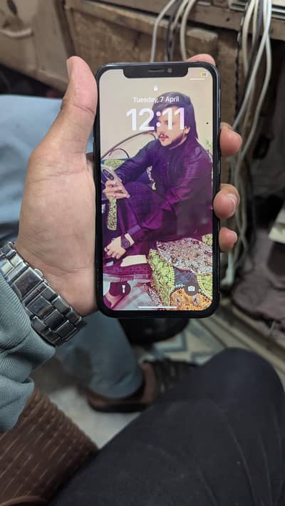 I phone x non pta 64 gb  battery 80 original