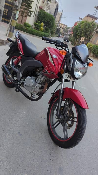 Suzuki GSX 125