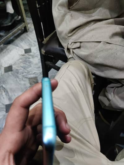 12/256 10/10 condition exchange possible with good phones