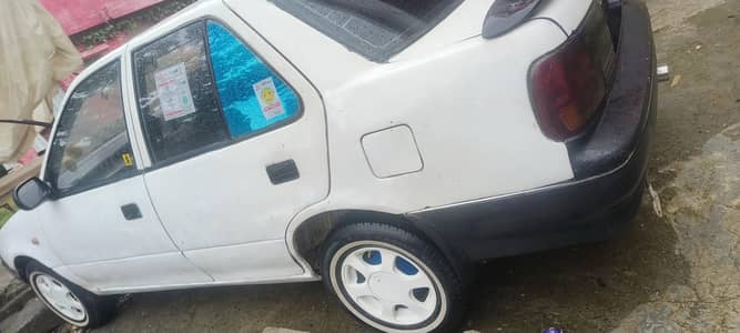 Cng petrol wronking , new rims Tahir , new bettry ,original anteriol