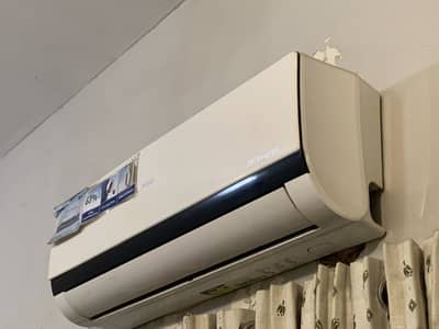 Hailer ac for sale (2 years used)