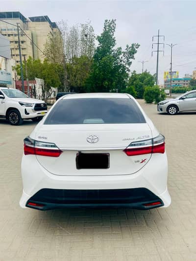 Toyota Corolla Altis 2022 0302-5552720