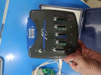 Elysee Electro Bodyman 10 Digital Body Toner.