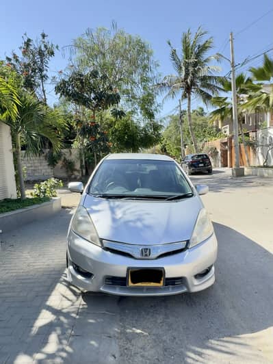 HONDA FIT SHUTTLE