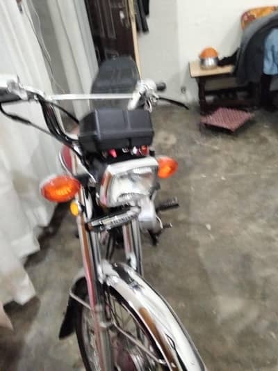 Honda 125 total genuine bike refresh ke ha total japane Saman ma ke ha