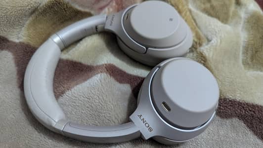 SONY HEADPHONES WH-1000XM3