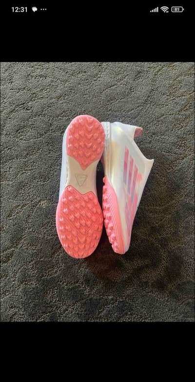 Lightweight Professional Training Grass Outdoor Sports Shoes