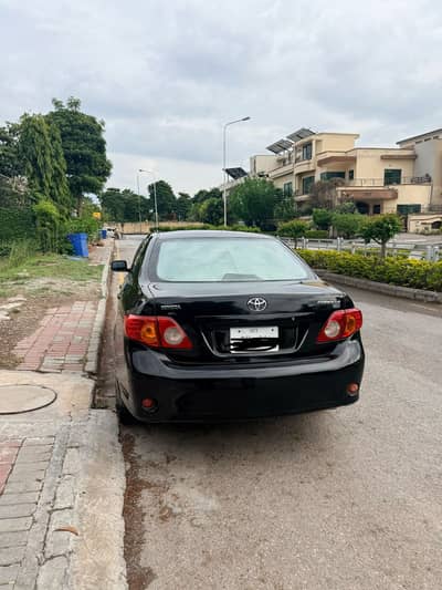 Toyota Corolla GLI 2011