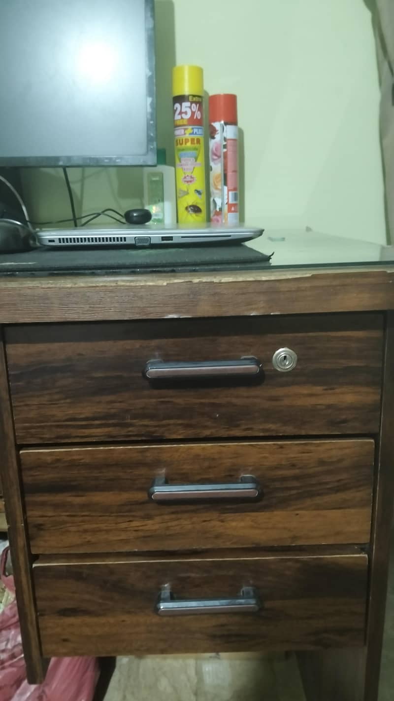 Computer Table / Office Table 3