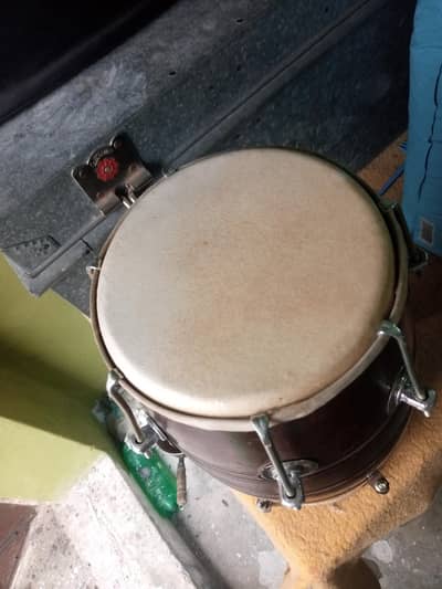 felmi dholak Good condition