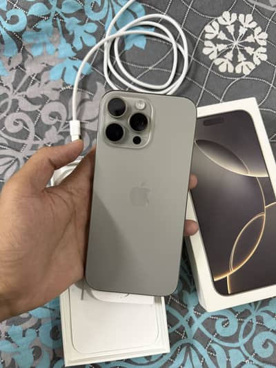 Iphone 16 pro max Non pta