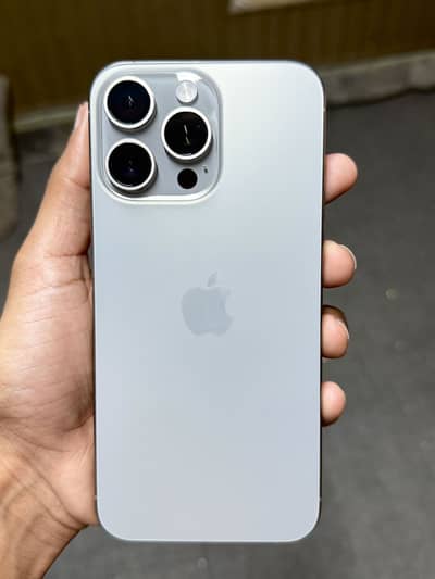 iPhone 15 pro max (256gb)