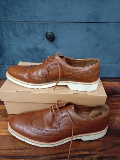 Men’s Tan Leather Wingtip Brogues