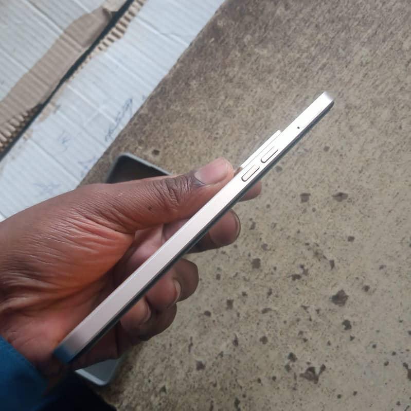 براے فروخت 4