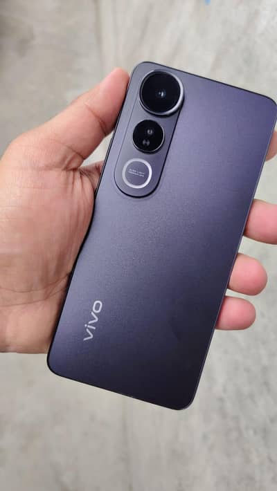 ViVo V50 lite