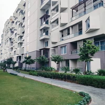 3 Bed Beautiful Apartment for Sale in Penta Square, DHA Phase 5 | Hot Rental income