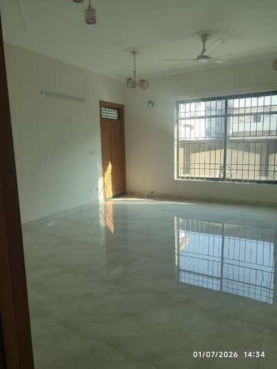 4marla 2beds tv lounge kitchen attached baths neat And clean upper portion for rent in G 13 4 islamabad islamabad