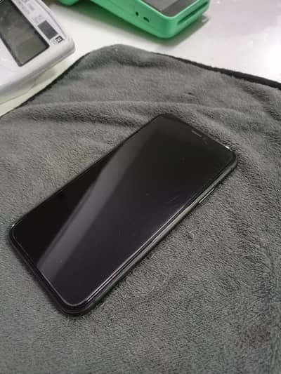 IPHONE 11 JV 64 GB CONDITION 10/9