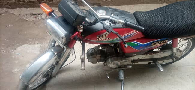 CD 70 honda 2014 Model