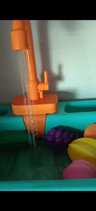 water sink toy for kids