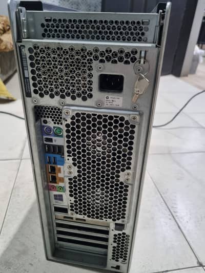 HP Z620 Workstation | Intel Xeon E5-2630 v2 | 12GB RAM