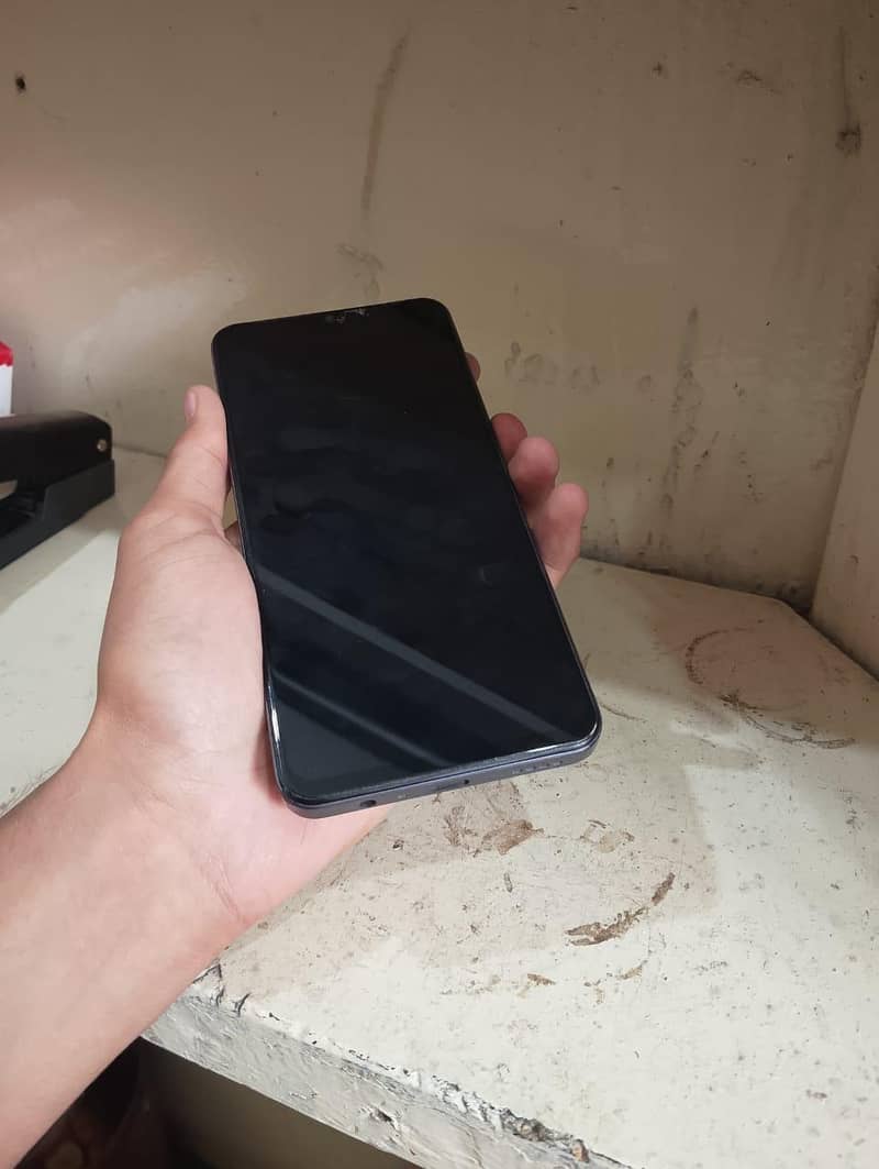 Realme Note 60 1