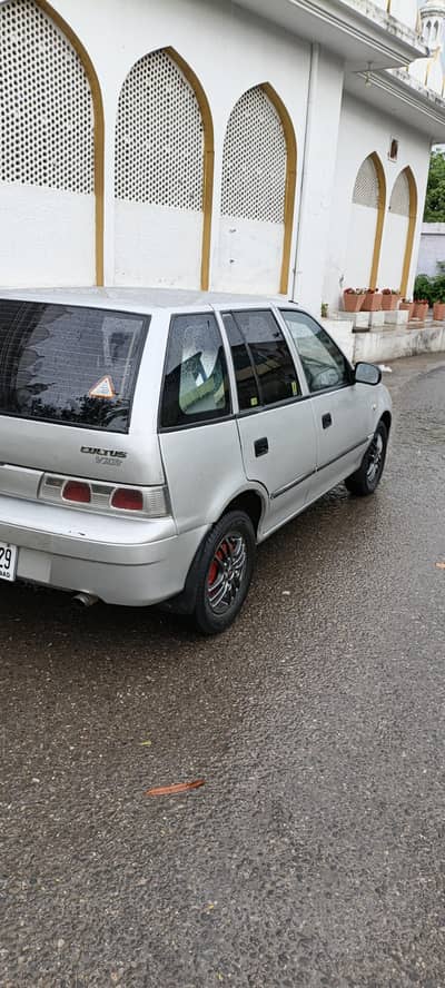 Suzuki Cultus model 2003