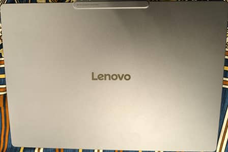 Lenovo Slim 7 14 32GB 1TB Core Ultra 7 OLED Touch